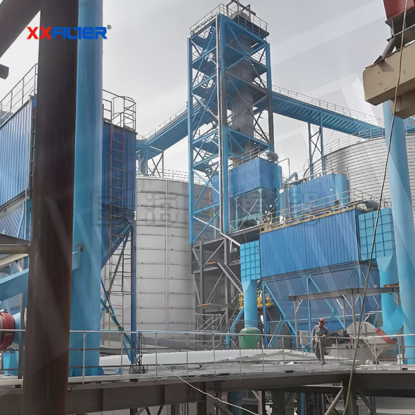 320条布袋17800m?/h风量袋式除尘器
